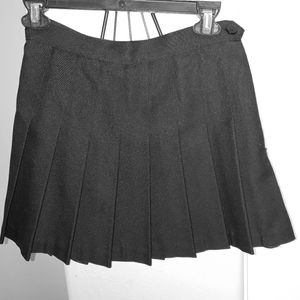 American Apparel Small Black Tennis Skirt